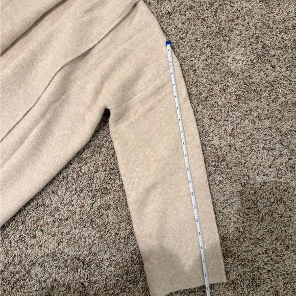 Elegant Cream Long Sweater - Picture 4 of 6